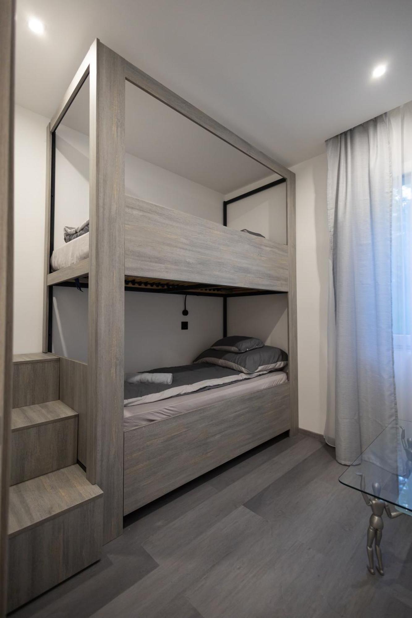 Fonix Apartman Debrecen Buitenkant foto